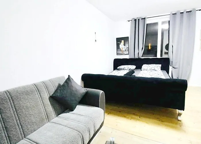 Modern In Millennium Area Βιέννη