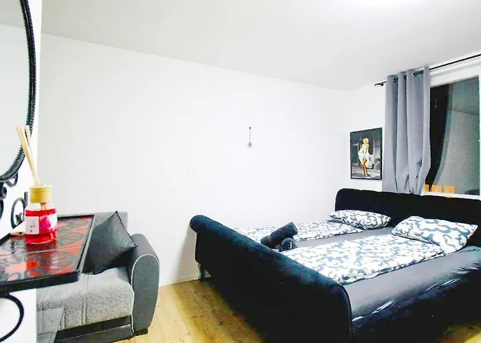 Modern In Millennium Area Βιέννη