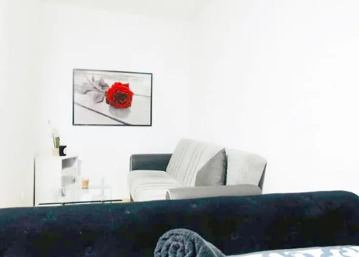Modern In Millennium Area * Βιέννη