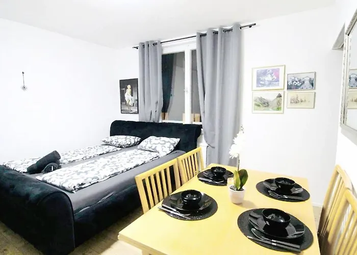 Modern In Millennium Area * Βιέννη