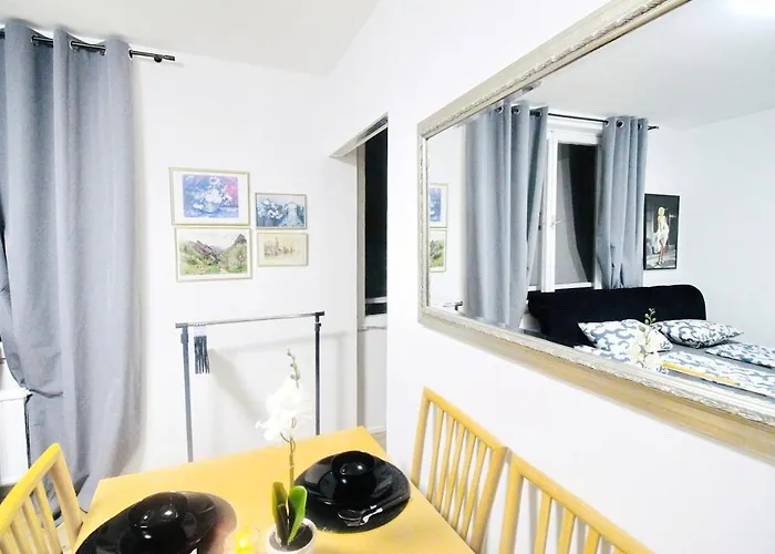 Modern In Millennium Area Διαμέρισμα