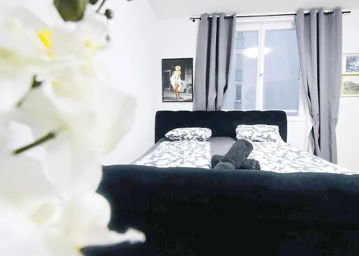 Modern In Millennium Area * Βιέννη